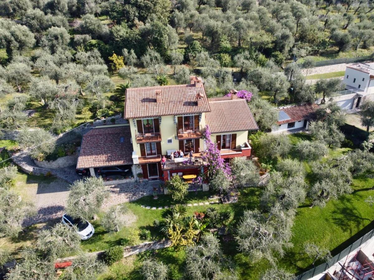 Апартаменты Casa Valenti Бренцоне-суль-Гарда Экстерьер фото